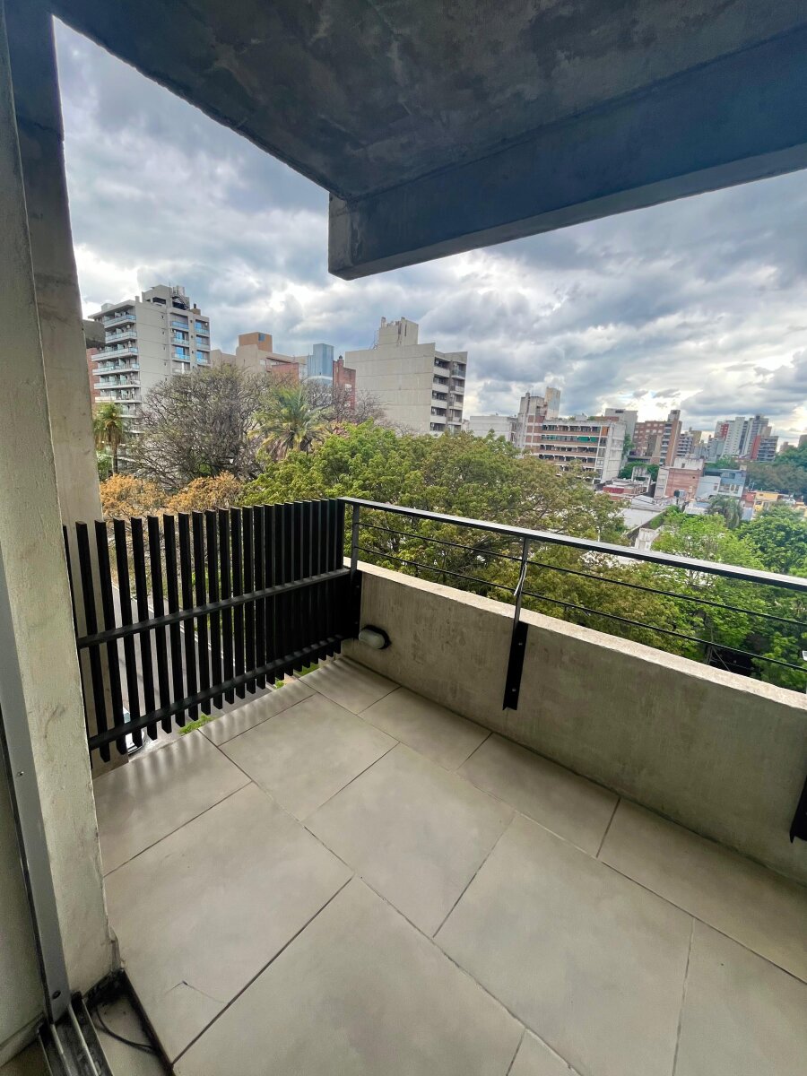 Monoambiente - Av. Francia 1262 - 12
