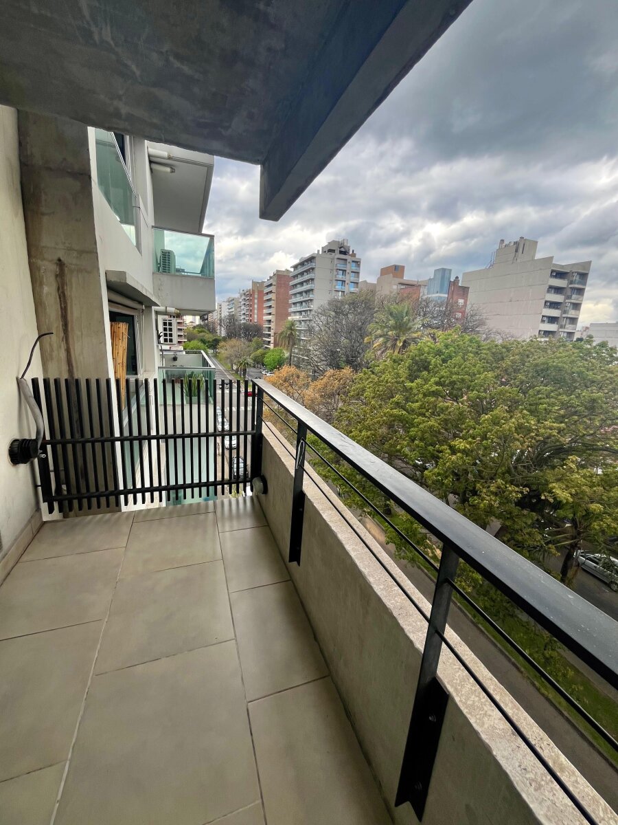 Monoambiente - Av. Francia 1262 - 11