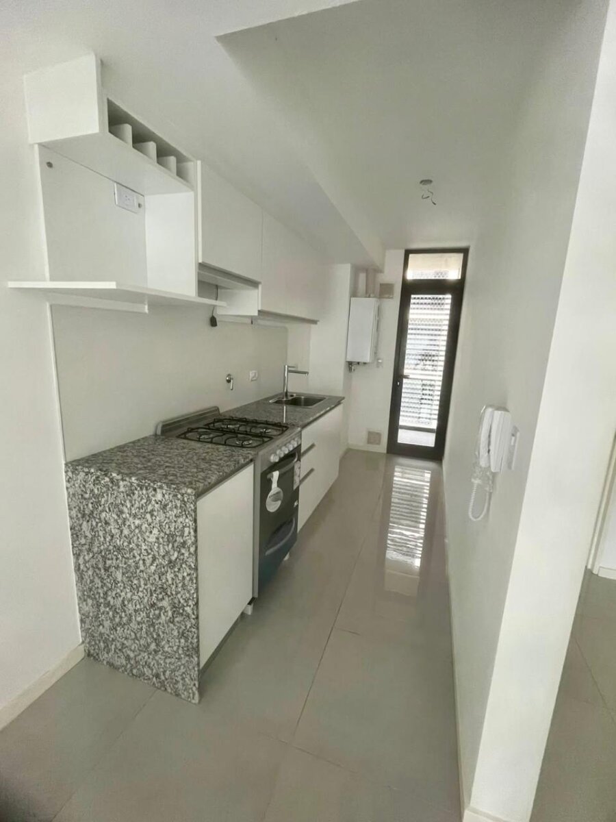 Departamento de 1 dormitorio - Sarmiento 1538 - 8