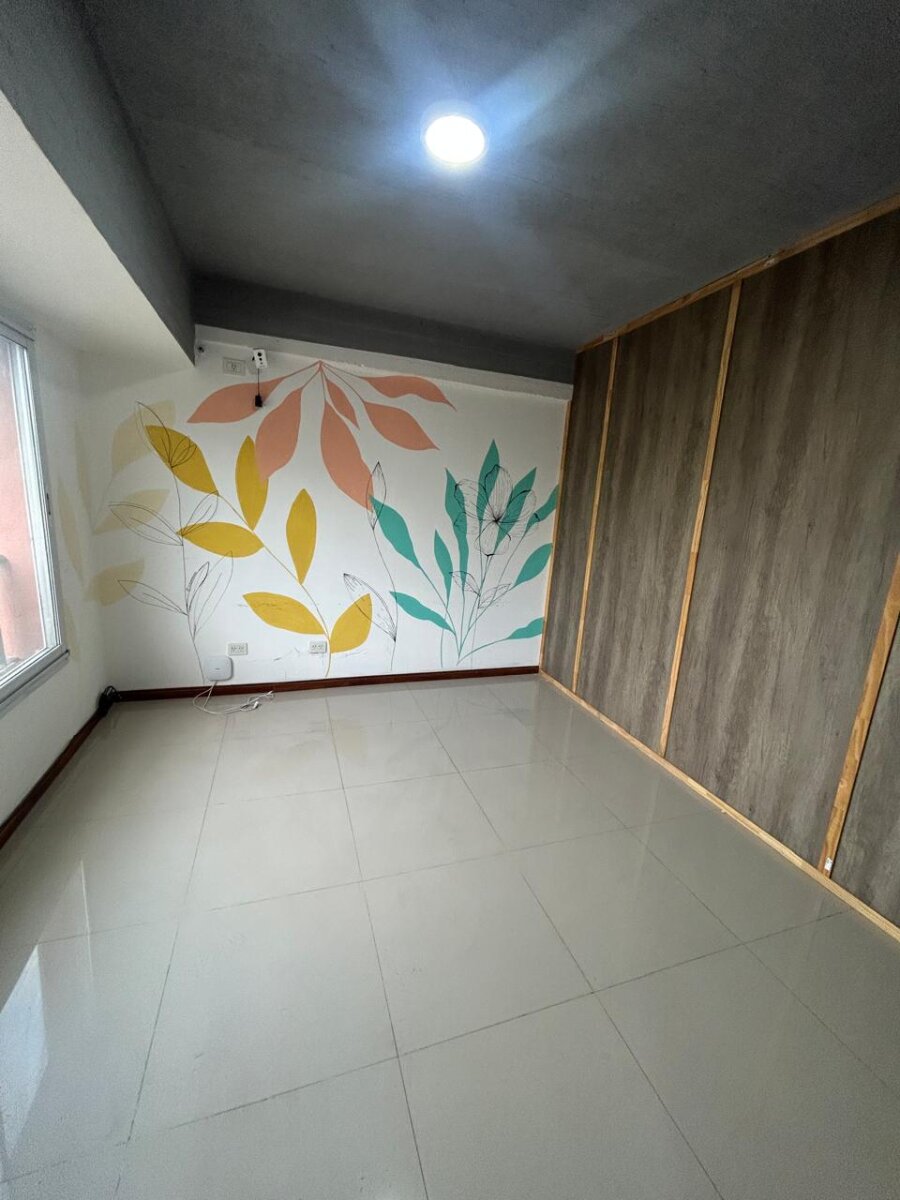 IMPERDIBLE SEMIPISO DE 60m² EN ALQUILER APTO PROFESIONAL/COMERCIAL-SAN MIGUEL — foto 8