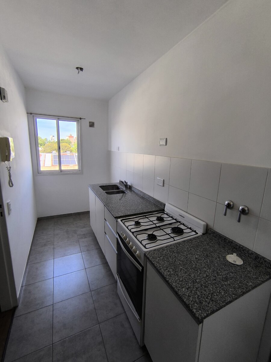 Departamento de 1 dormitorio Ituzaingo y Necochea — foto 5
