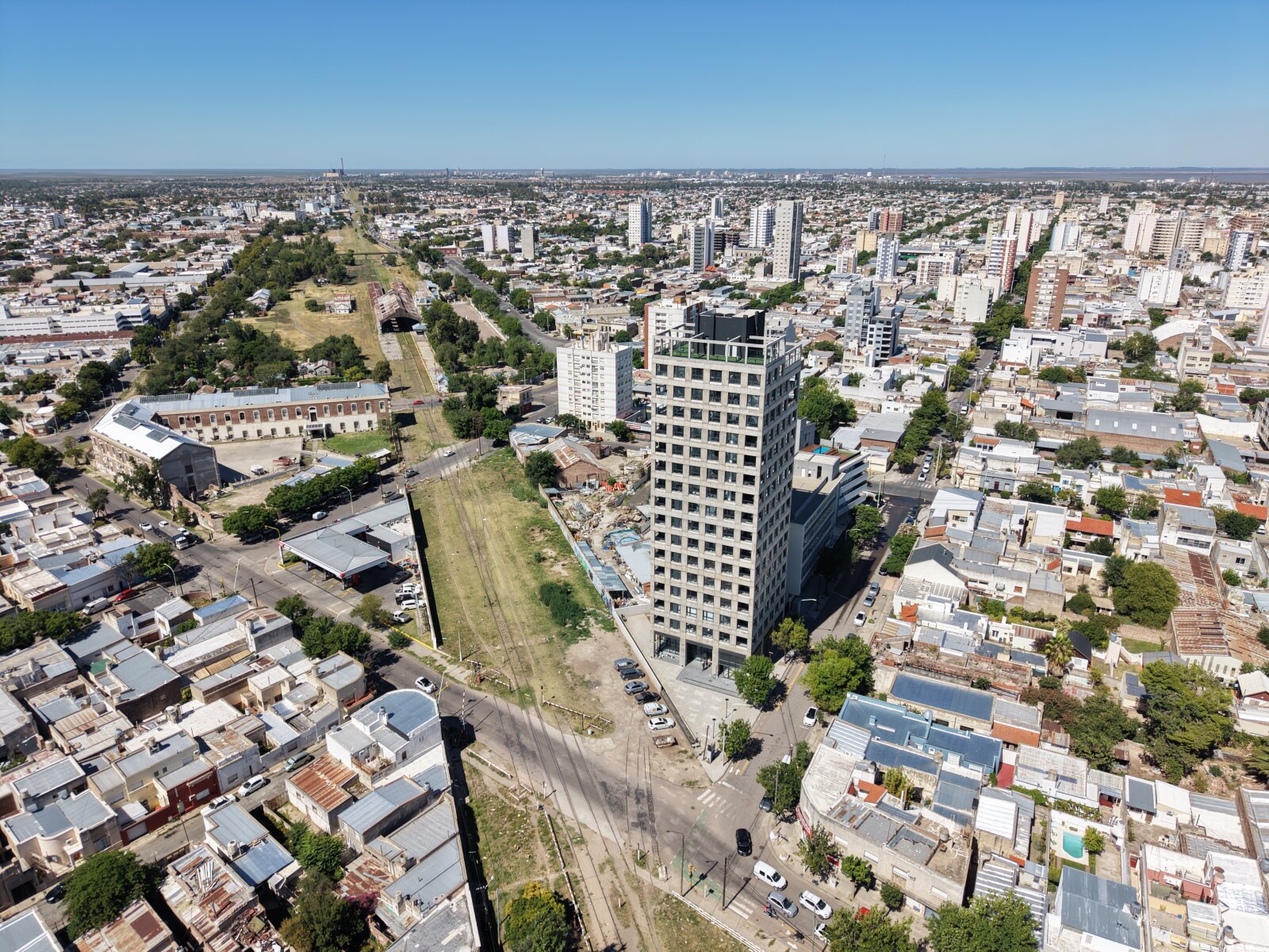 General Paz y Corrientes- 1 dorm c/balcón 54m2 - 32