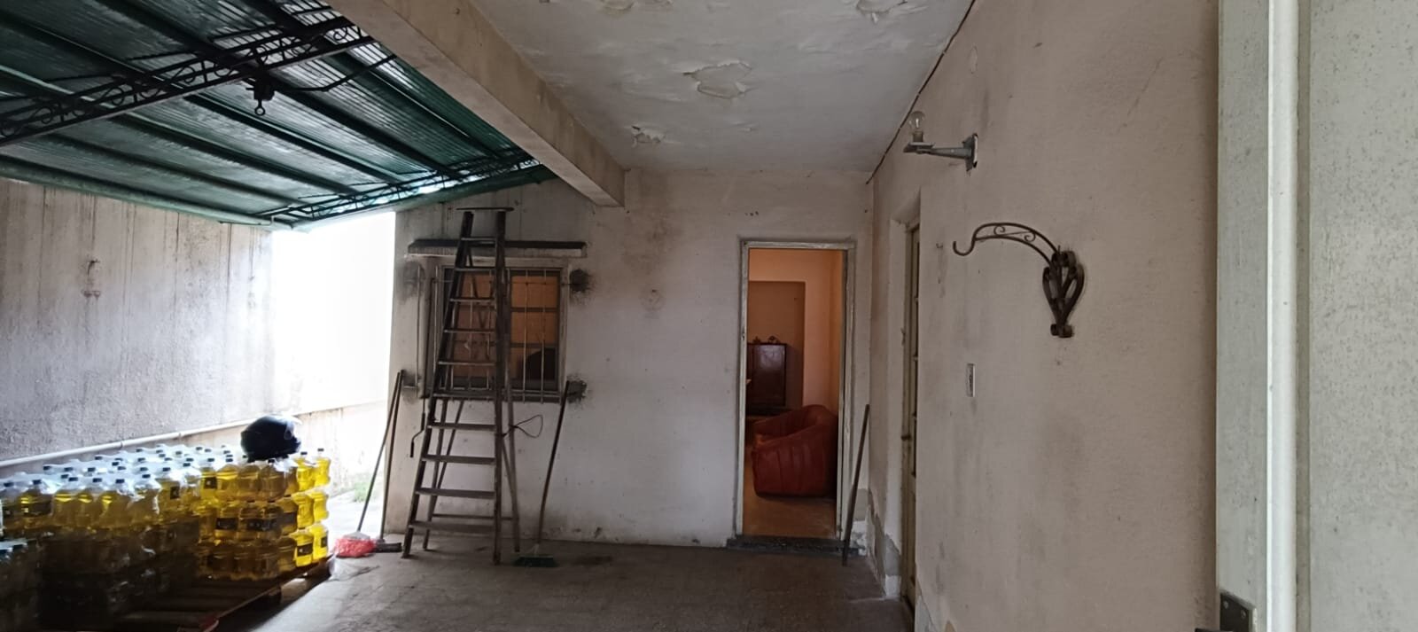 Casa 3 amb Lanus Oeste con patio y cochera — foto 3
