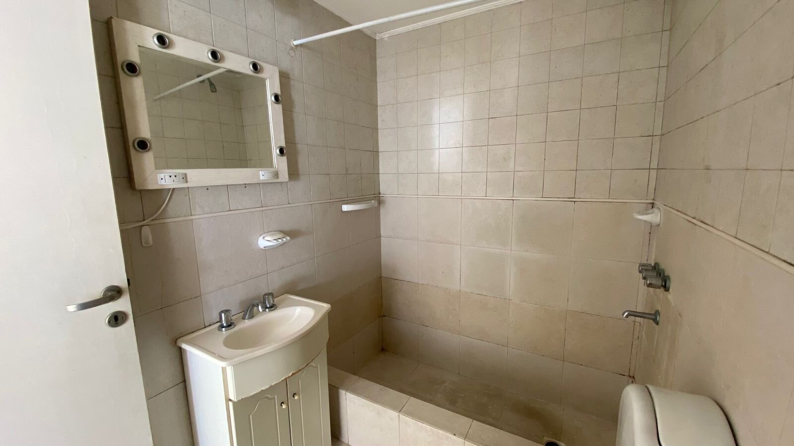 HERMOSO MONOAMBIENTE CON PATIO — foto 5