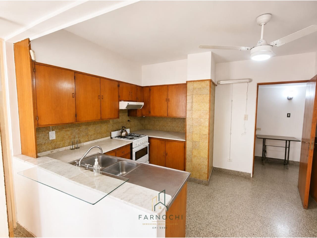 SEMIPISO EN VENTA COLON Y SUCRE — foto 2