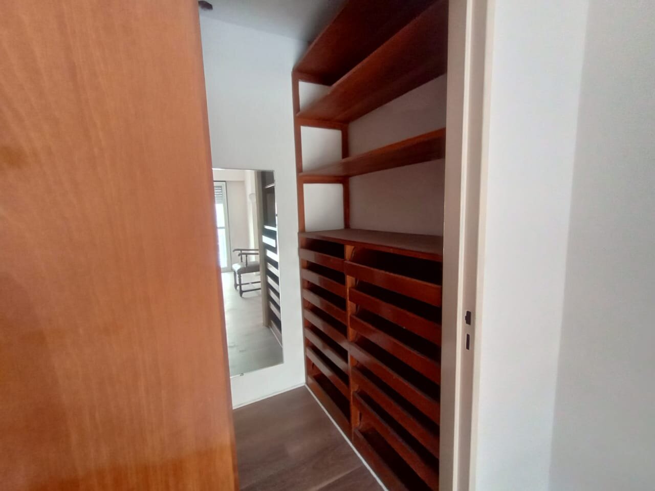 SEMIPISO EN VENTA COLON Y SUCRE — foto 10