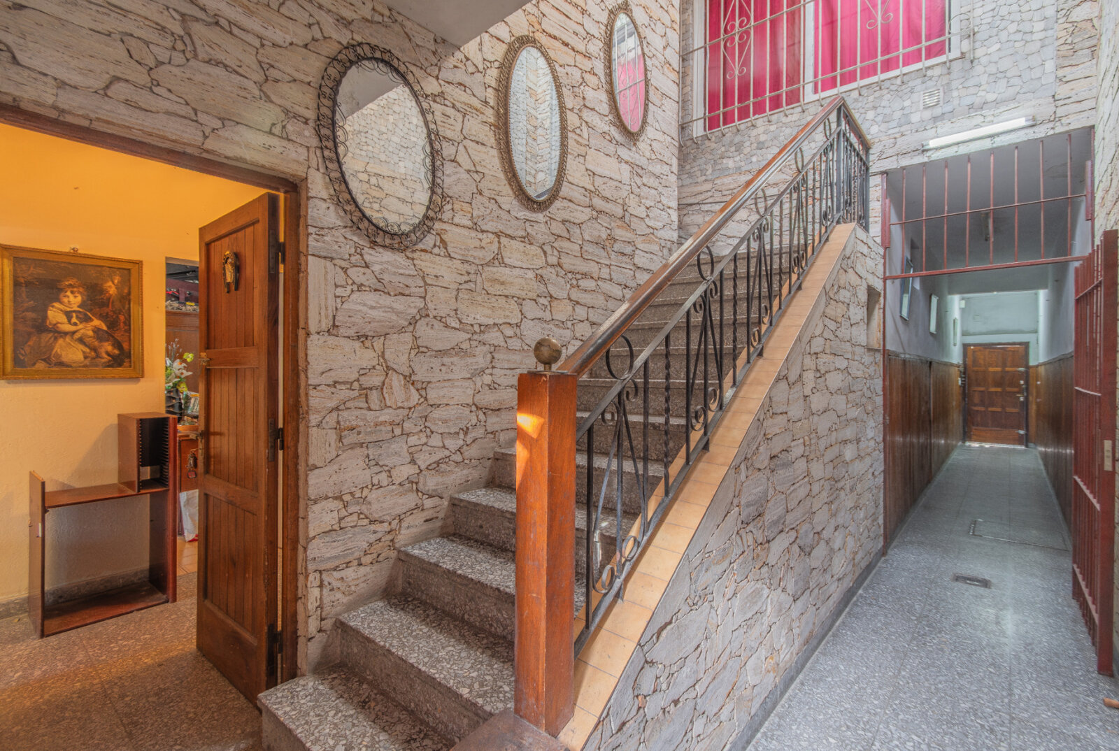 Venta en block. Varias unidades. Posibilidad subdivisión. Ideal inversor. Morón - 22