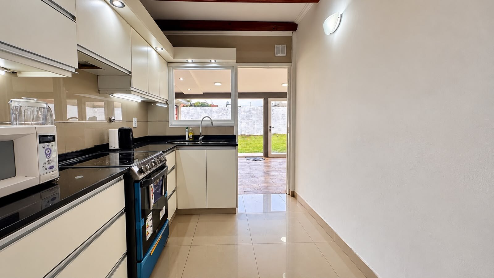 CASA 4 AMBIENTES A ESTRENAR - 6
