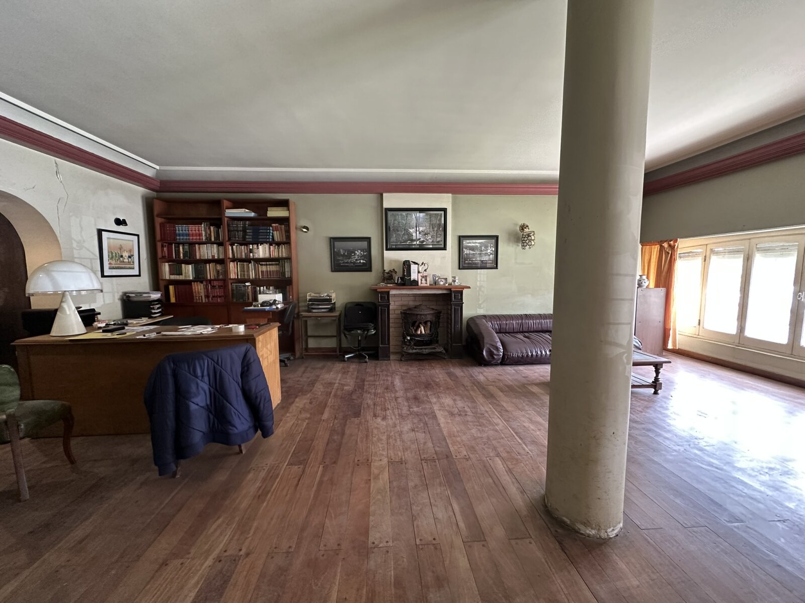 CASA DE ESTILO 4 DORM. CON PARQUE – LOTE 535 M² – SARANDÍ — foto 11