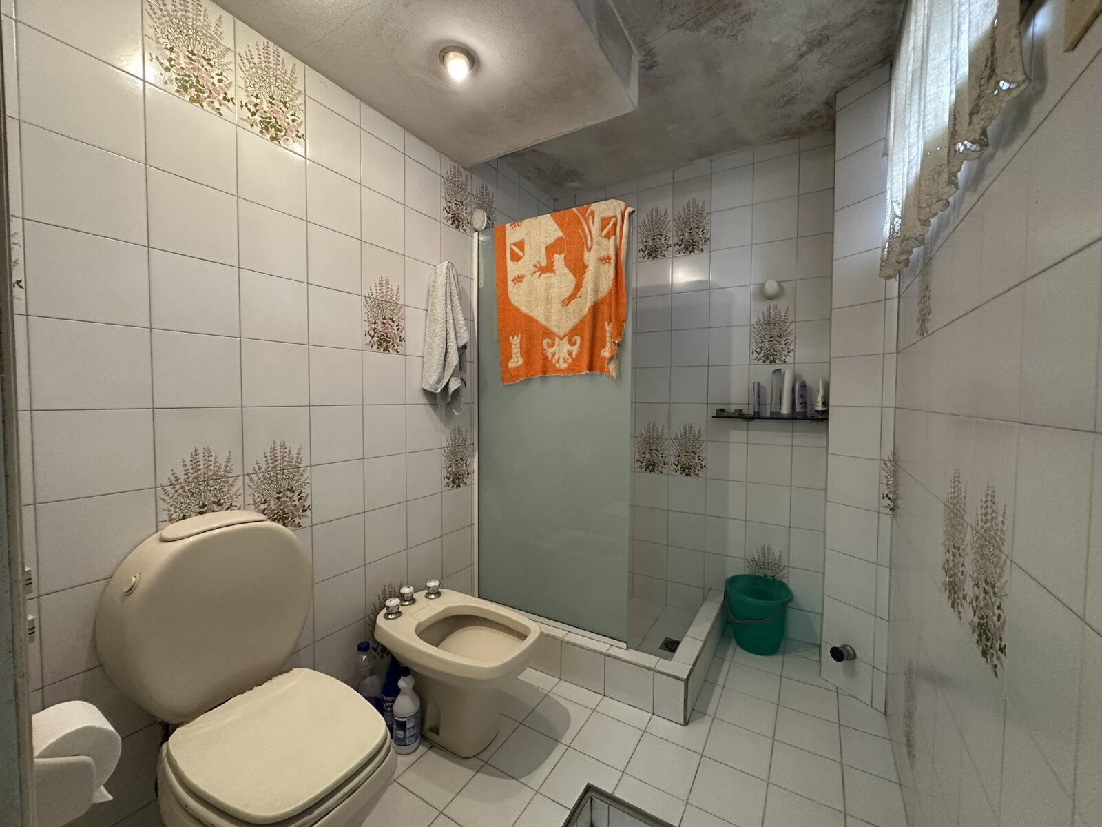 CASA DE ESTILO 4 DORM. CON PARQUE – LOTE 535 M² – SARANDÍ - 43