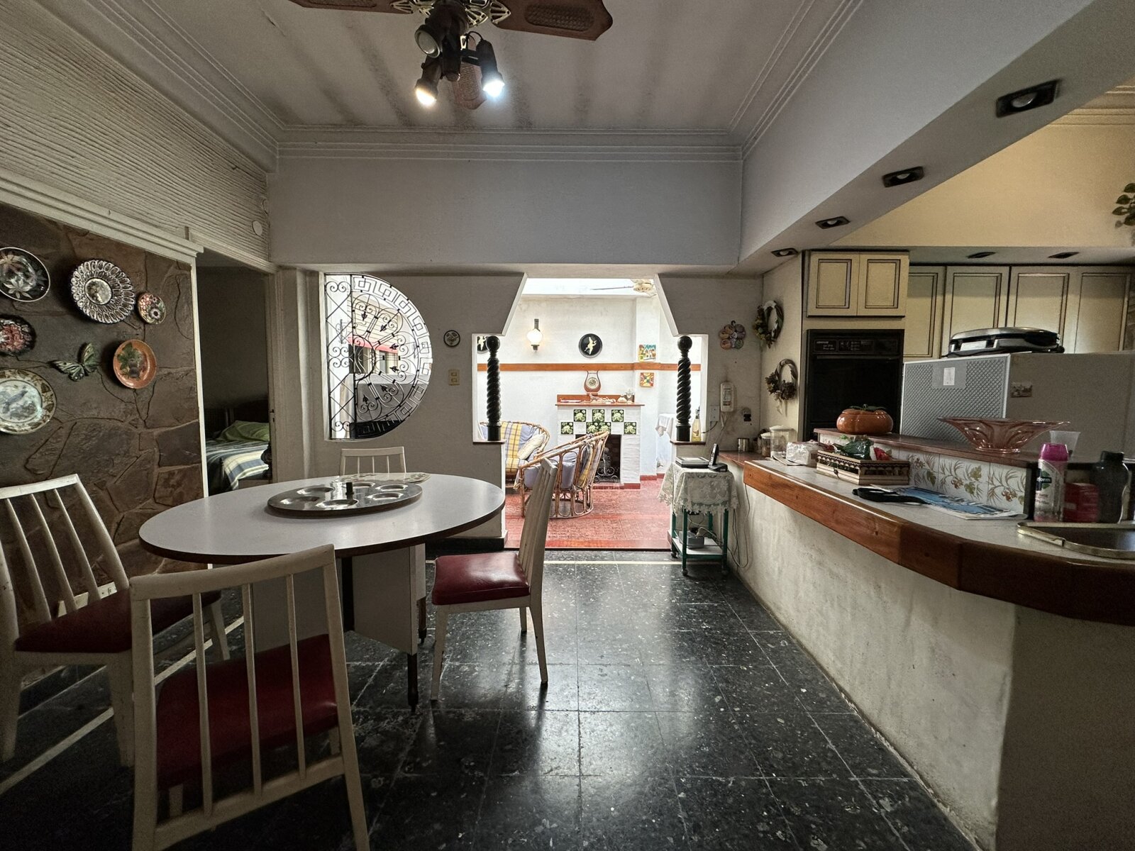 CASA DE ESTILO 4 DORM. CON PARQUE – LOTE 535 M² – SARANDÍ - 60