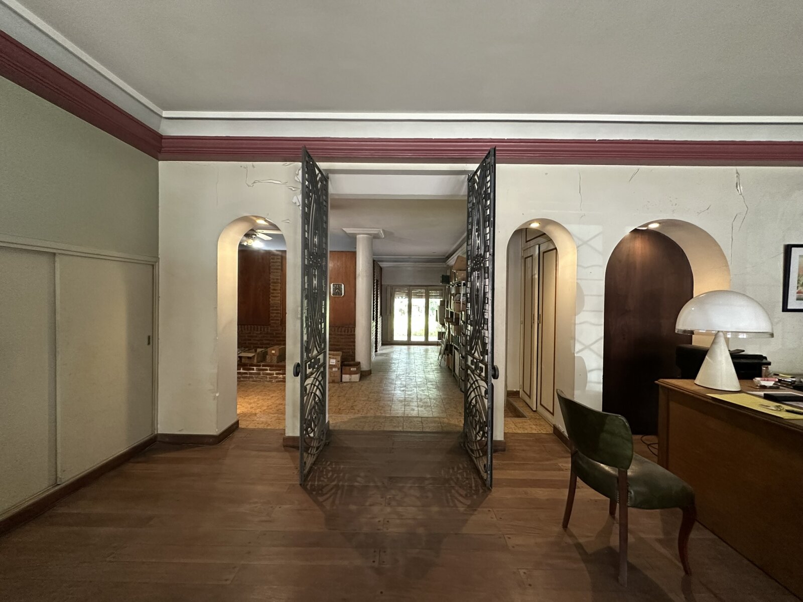 CASA DE ESTILO 4 DORM. CON PARQUE – LOTE 535 M² – SARANDÍ - 16