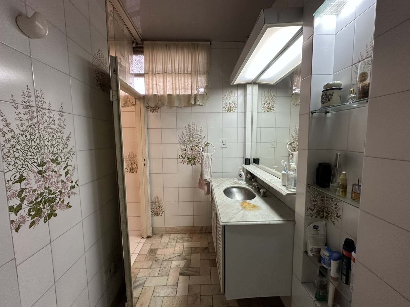 CASA DE ESTILO 4 DORM. CON PARQUE – LOTE 535 M² – SARANDÍ - 42
