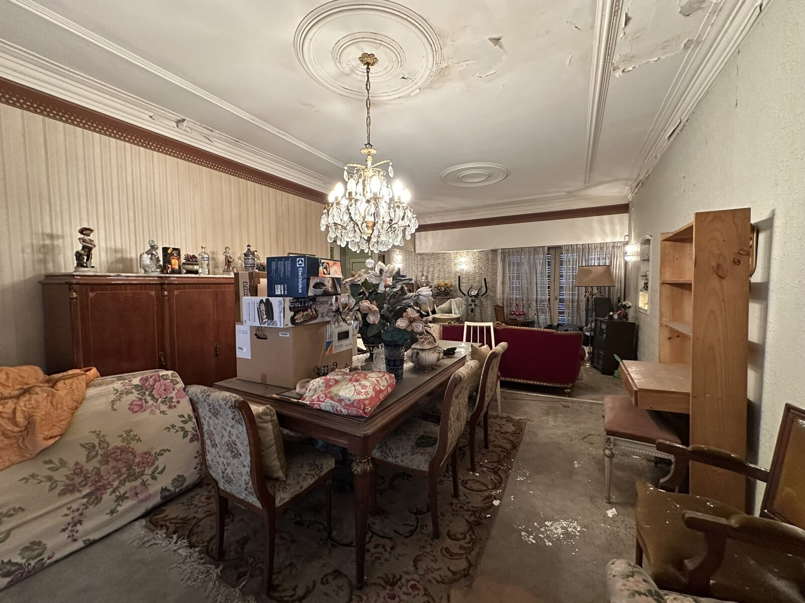 CASA DE ESTILO 4 DORM. CON PARQUE – LOTE 535 M² – SARANDÍ - 49