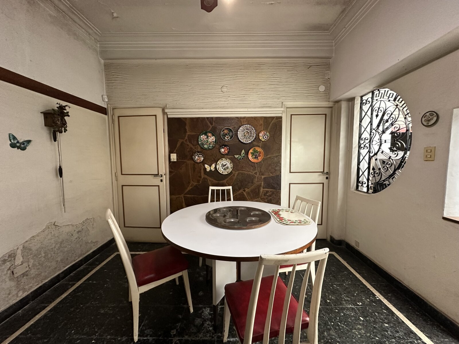 CASA DE ESTILO 4 DORM. CON PARQUE – LOTE 535 M² – SARANDÍ - 62