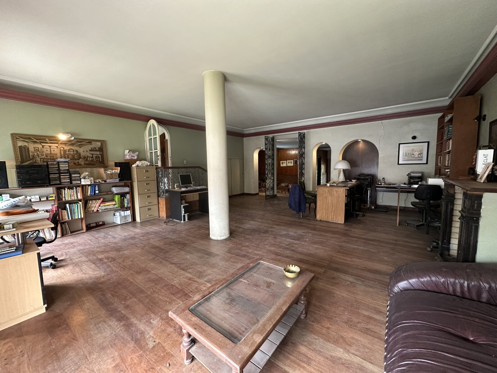 CASA DE ESTILO 4 DORM. CON PARQUE – LOTE 535 M² – SARANDÍ — foto 13