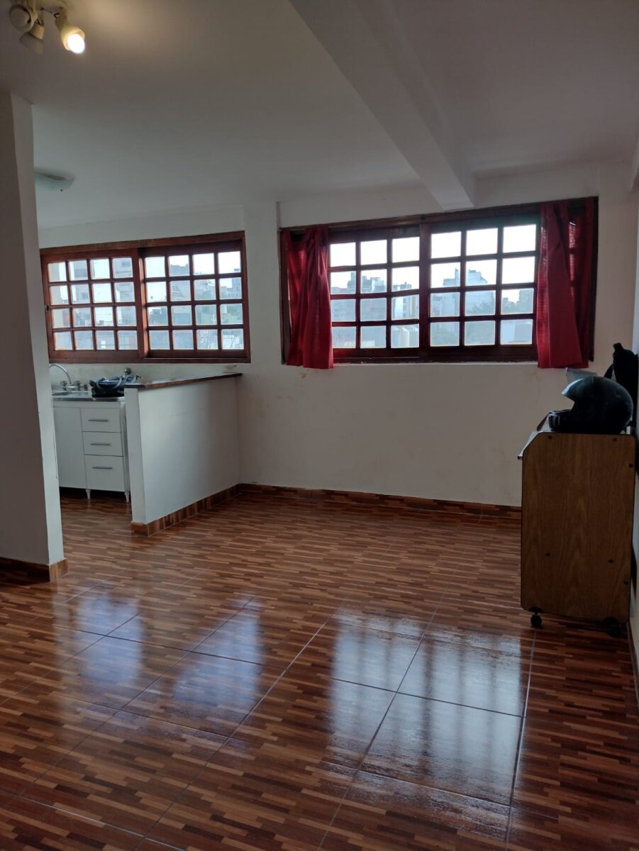 Se vende un agradable departamento de 3 ambientes - Balvanera - 4