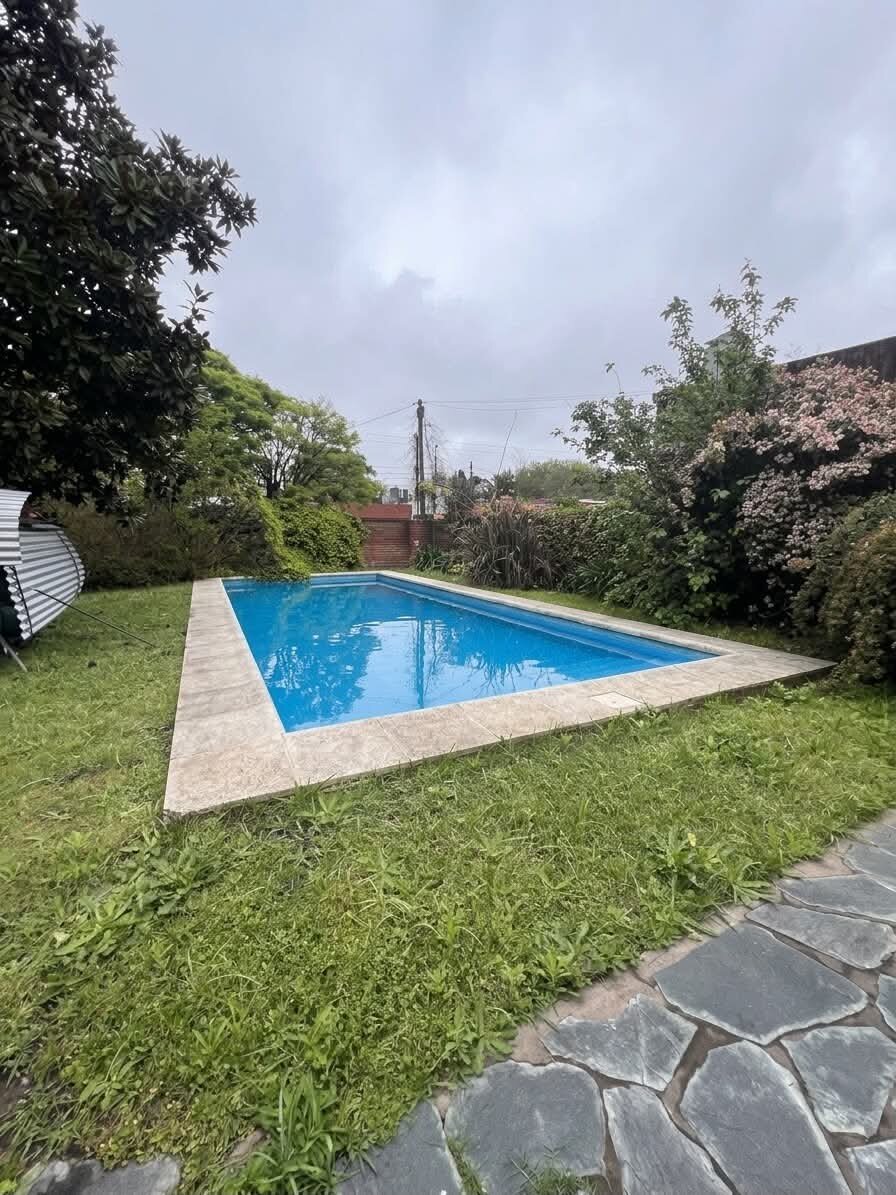 Propiedad ubicada en Barrio Los Pinos - Crucero Gral Belgrano - 12
