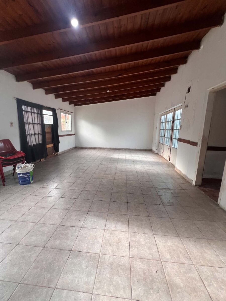 Propiedad ubicada en Fray Martinez al 1300 - 10