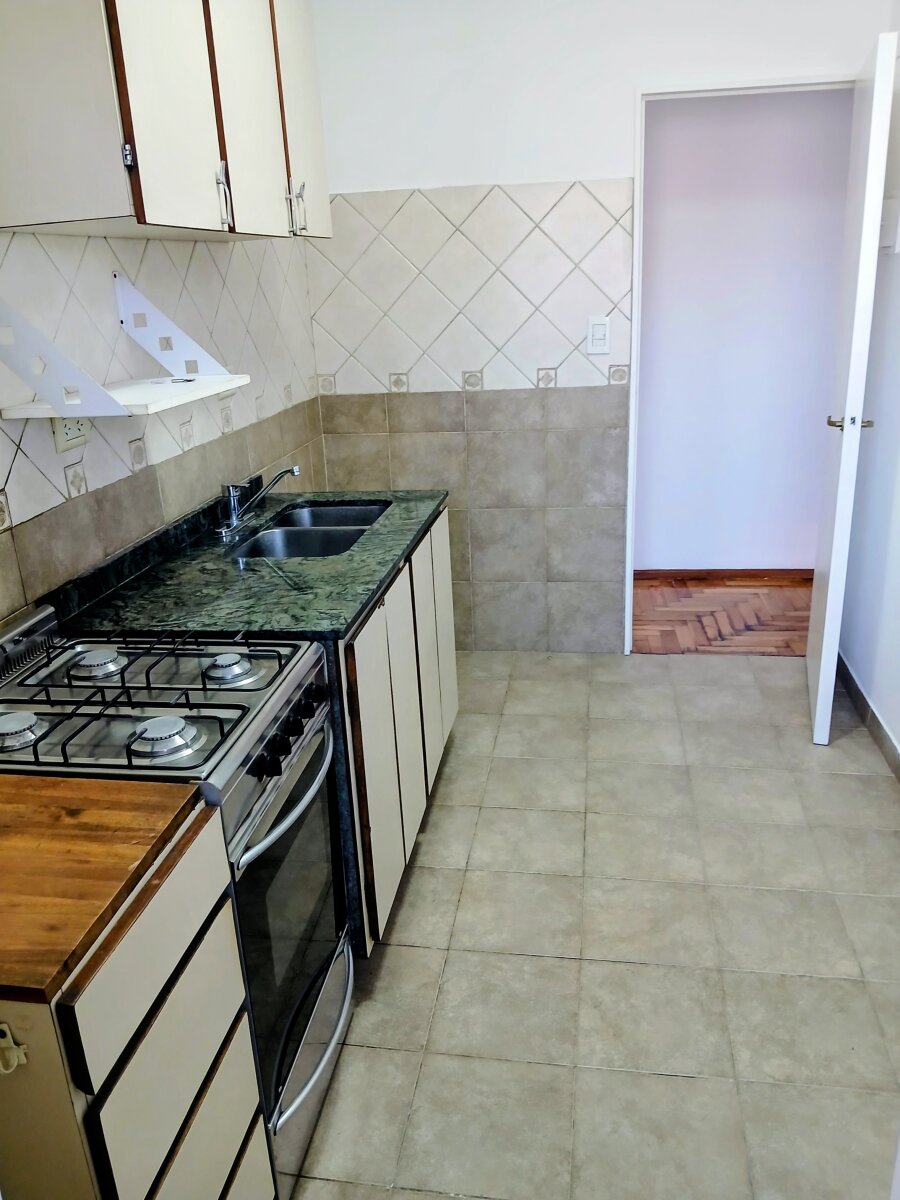 ALQUILER 2 AMBIENTES 45 m2 – FRENTE – BALCON- $930.000 — foto 7