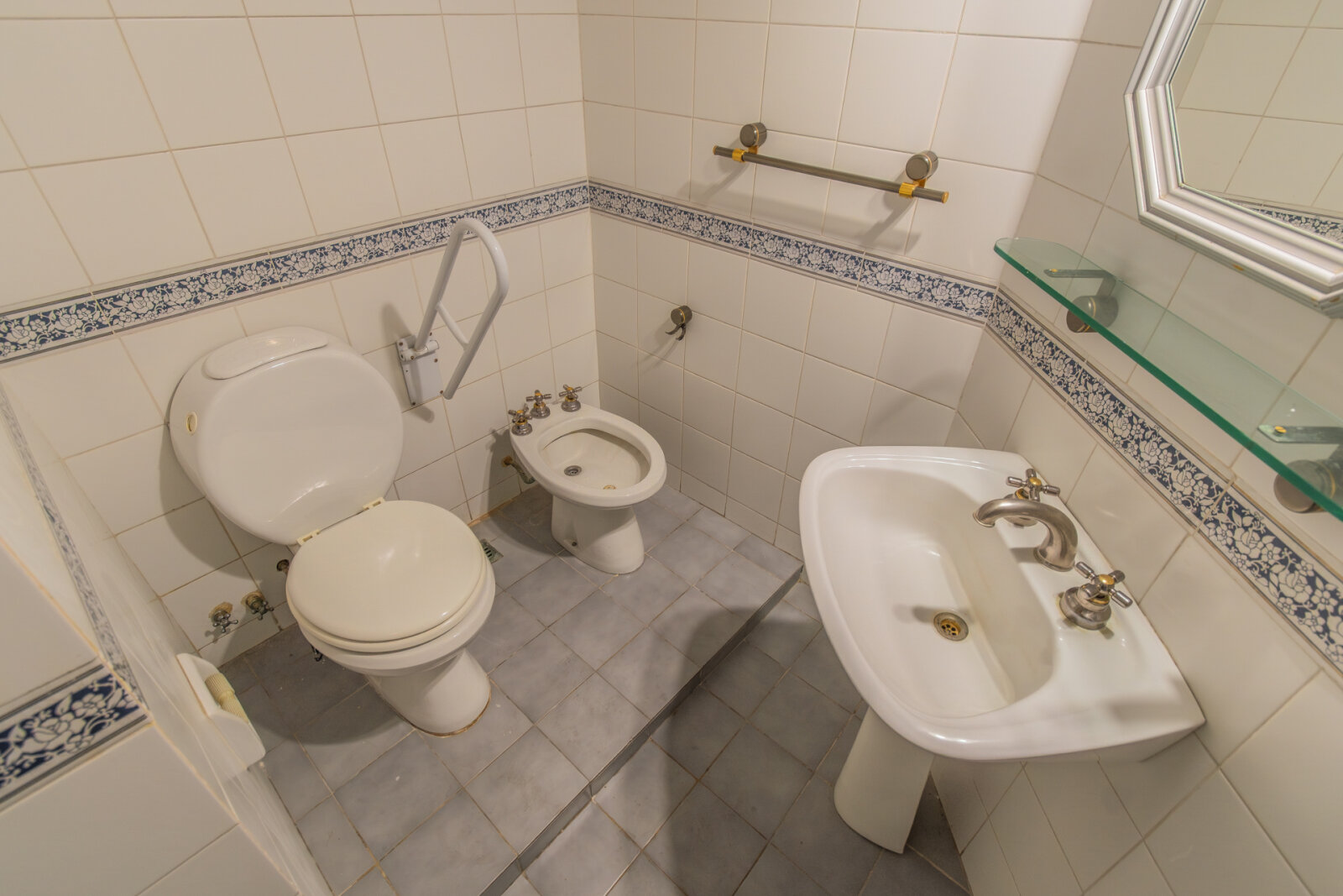 Venta - Semipiso - Recoleta – Luminoso - Facultad de Medicina - 24