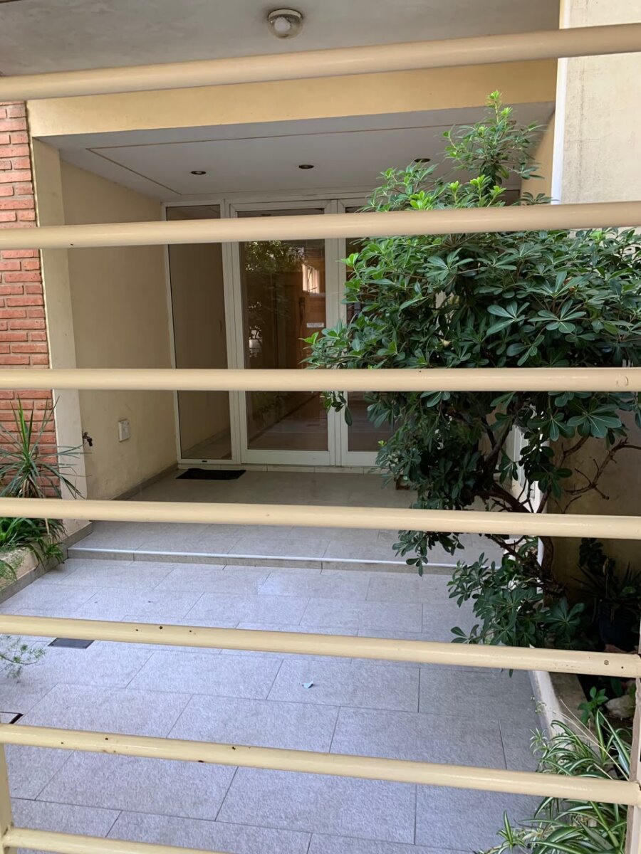 ALQUILER DEPARTAMENTO MONOAMBIENTE VIVIENDA / APTO USO PROFESIONAL EN MORÓN — foto 3