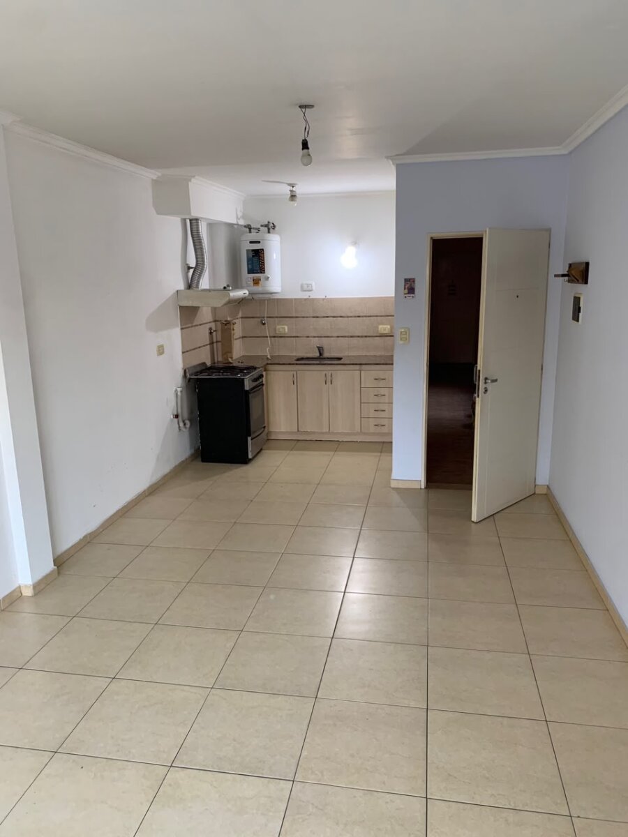 ALQUILER DEPARTAMENTO MONOAMBIENTE VIVIENDA / APTO USO PROFESIONAL EN MORÓN — foto 6