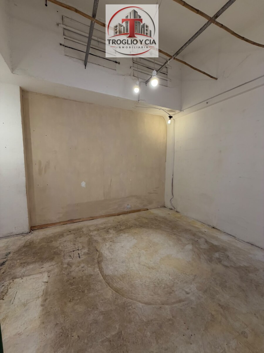 LOCAL EN ALQUILER - ZONA AV. LURO 2300 (GALERIA) — foto 3