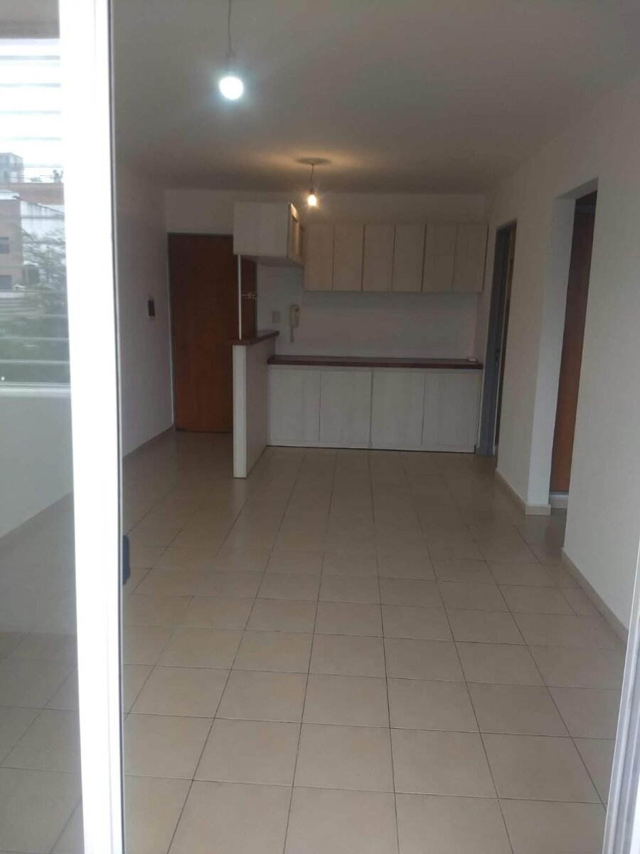Alquiler Departamento Alberdi — foto 3