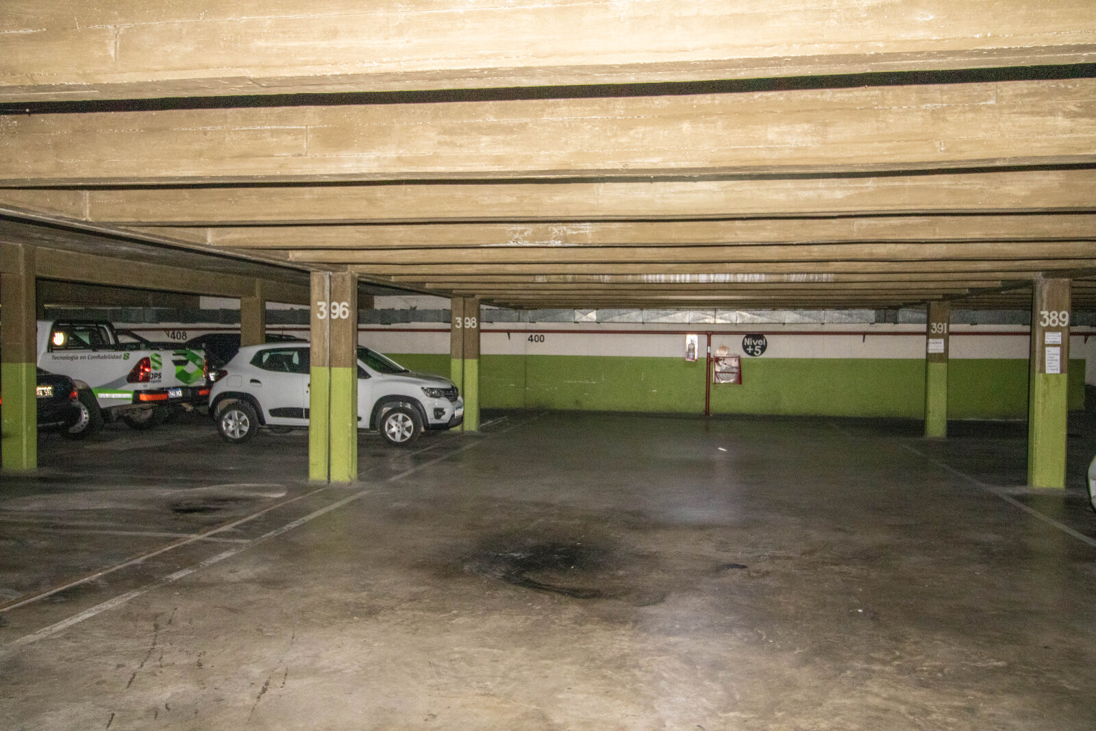 Cocheras en Venta - 12 m² - Retiro - Se escuchan ofertas! - Inversión - 3