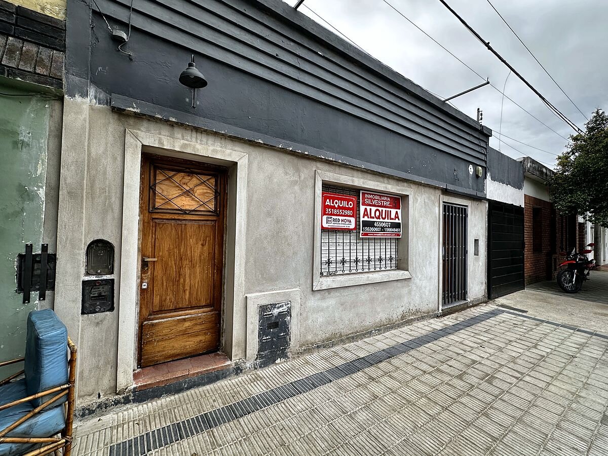 Casa 3 dormitorios en alquiler con quincho, patio y parrilla en barrio Empalme - 20