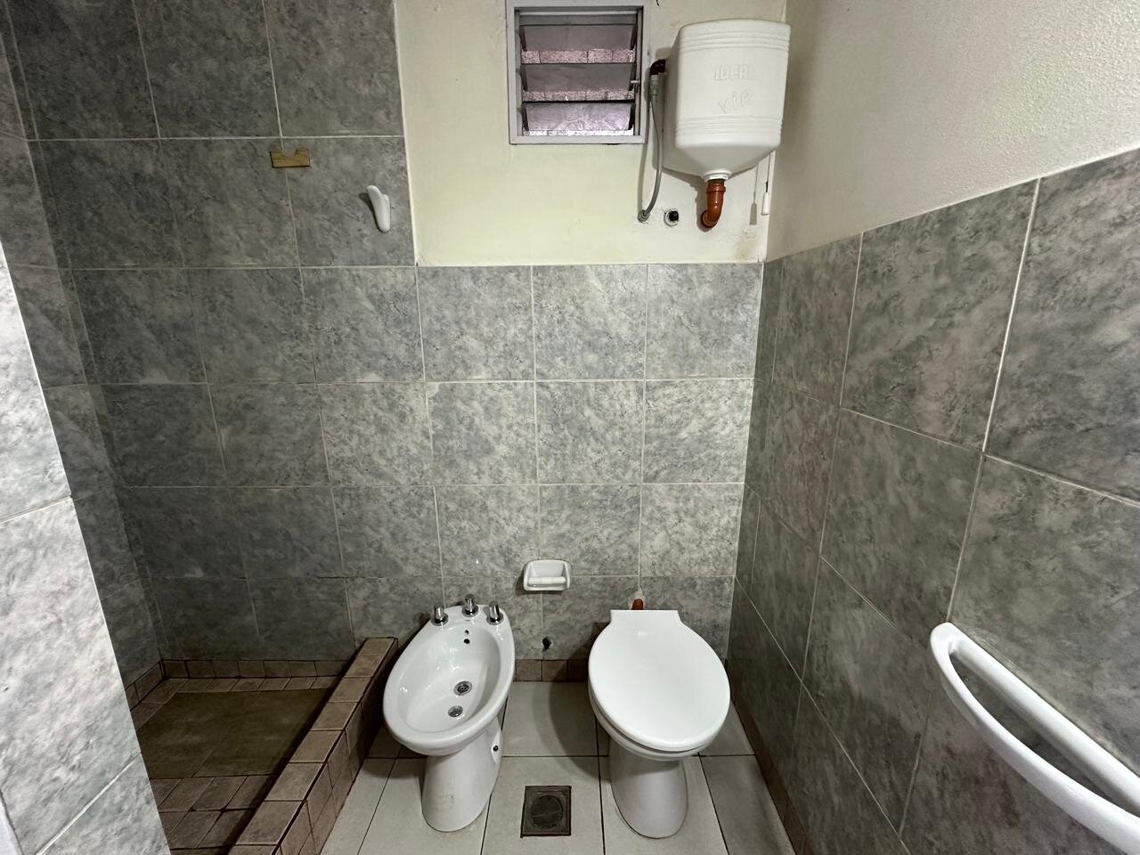 CASA 2 AMB. CON PATIO PROPIO – QUILMES OESTE — foto 11