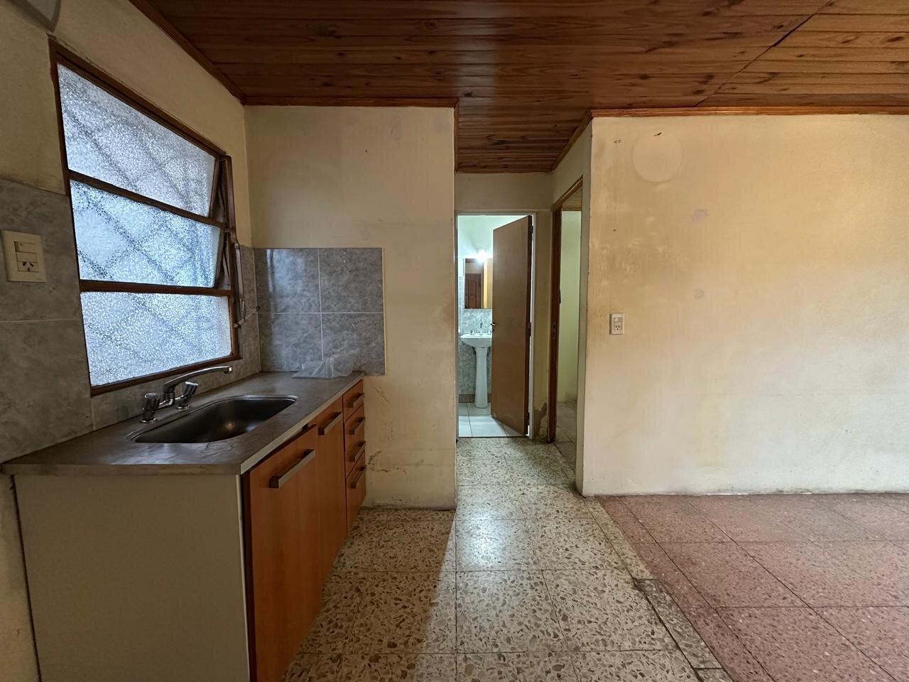 CASA 2 AMB. CON PATIO PROPIO – QUILMES OESTE — foto 7