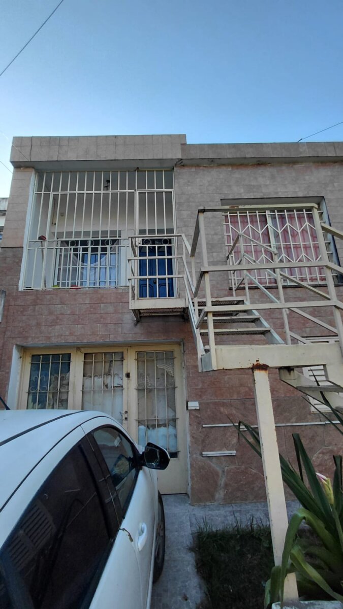 DEPARTAMENTO EN ALQUILER PLANTA ALTA B° CENTRO AMERICA — foto 3