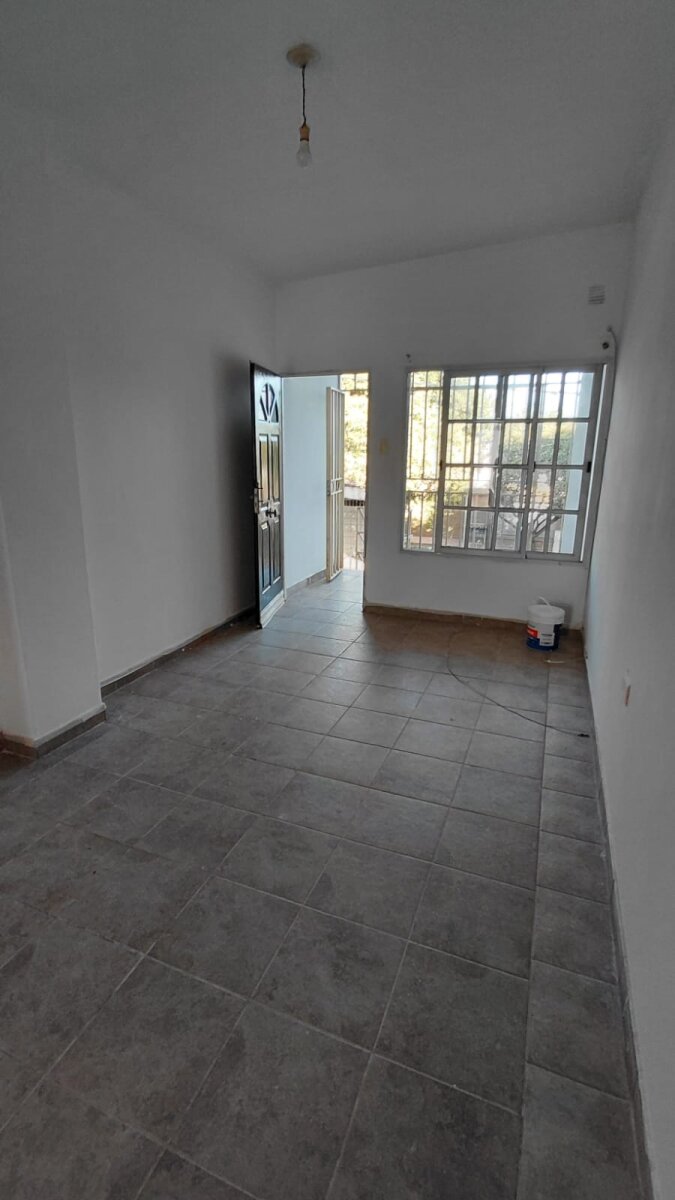 DEPARTAMENTO EN ALQUILER PLANTA ALTA B° CENTRO AMERICA — foto 9