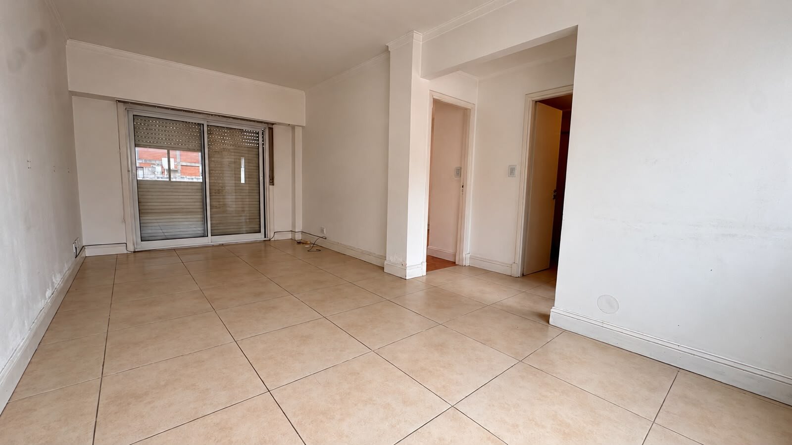 ALQUILER DEPARTAMENTO 2 AMBIENTES AL FRENTE - 2