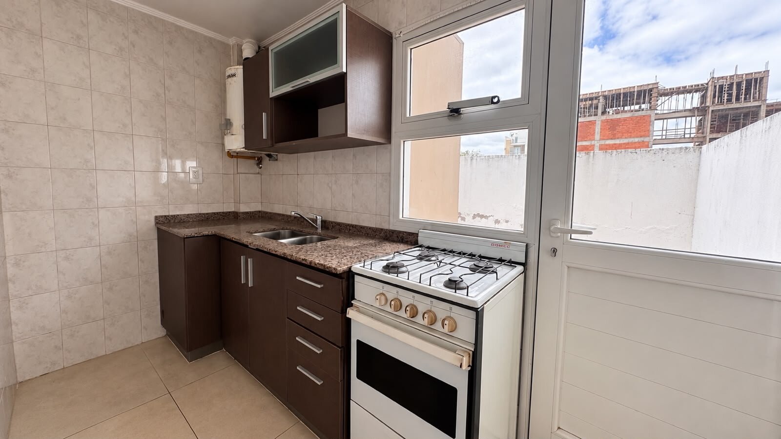 ALQUILER DEPARTAMENTO 2 AMBIENTES AL FRENTE - 9