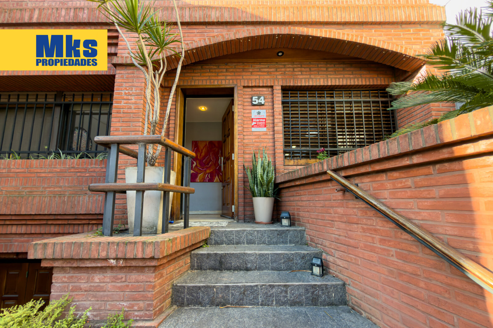 Excelente casa en venta. 5 ambientes. Patio, terraza c/parrilla y garage. Barracas. - 43