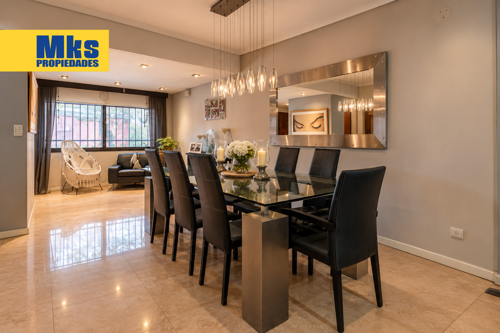 Excelente casa en venta. 5 ambientes. Patio, terraza c/parrilla y garage. Barracas. — foto 4