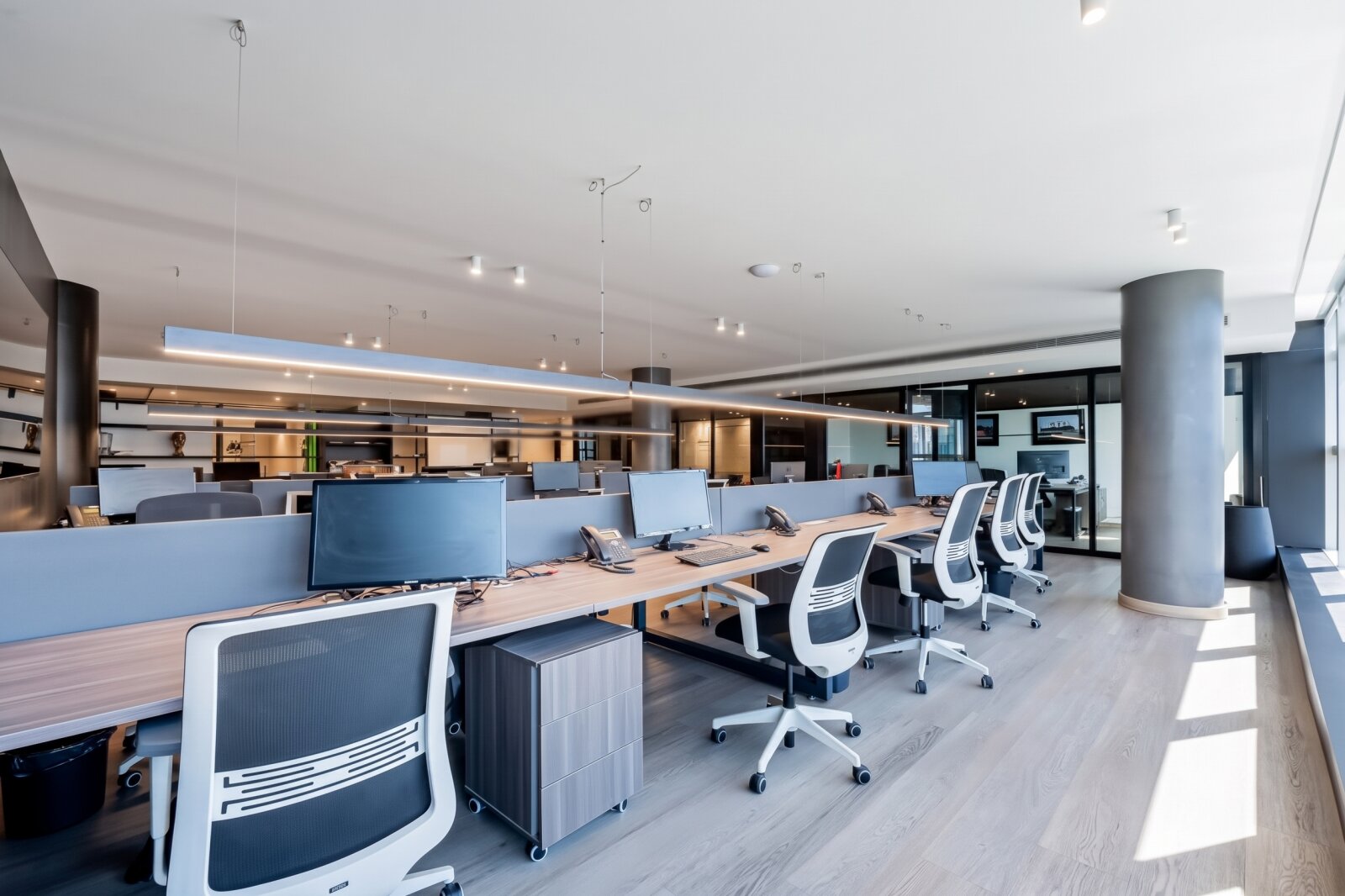 Oficina en venta sobre Libertador. Torre Aisenson — foto 13