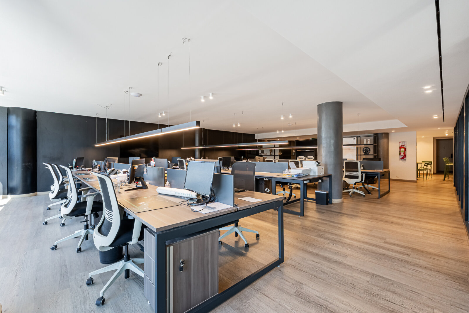 Oficina en venta sobre Libertador. Torre Aisenson — foto 3