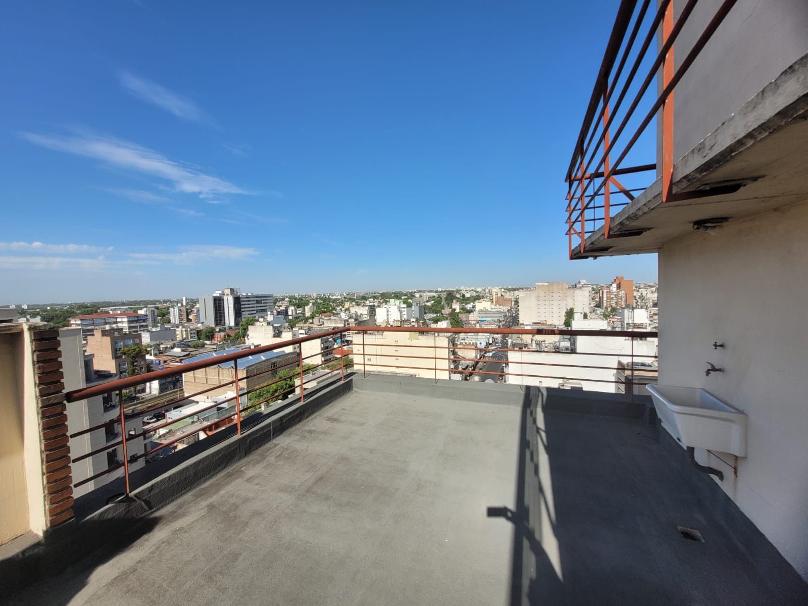 Venta Departamento 5 Ambientes en Morón centro. - 32