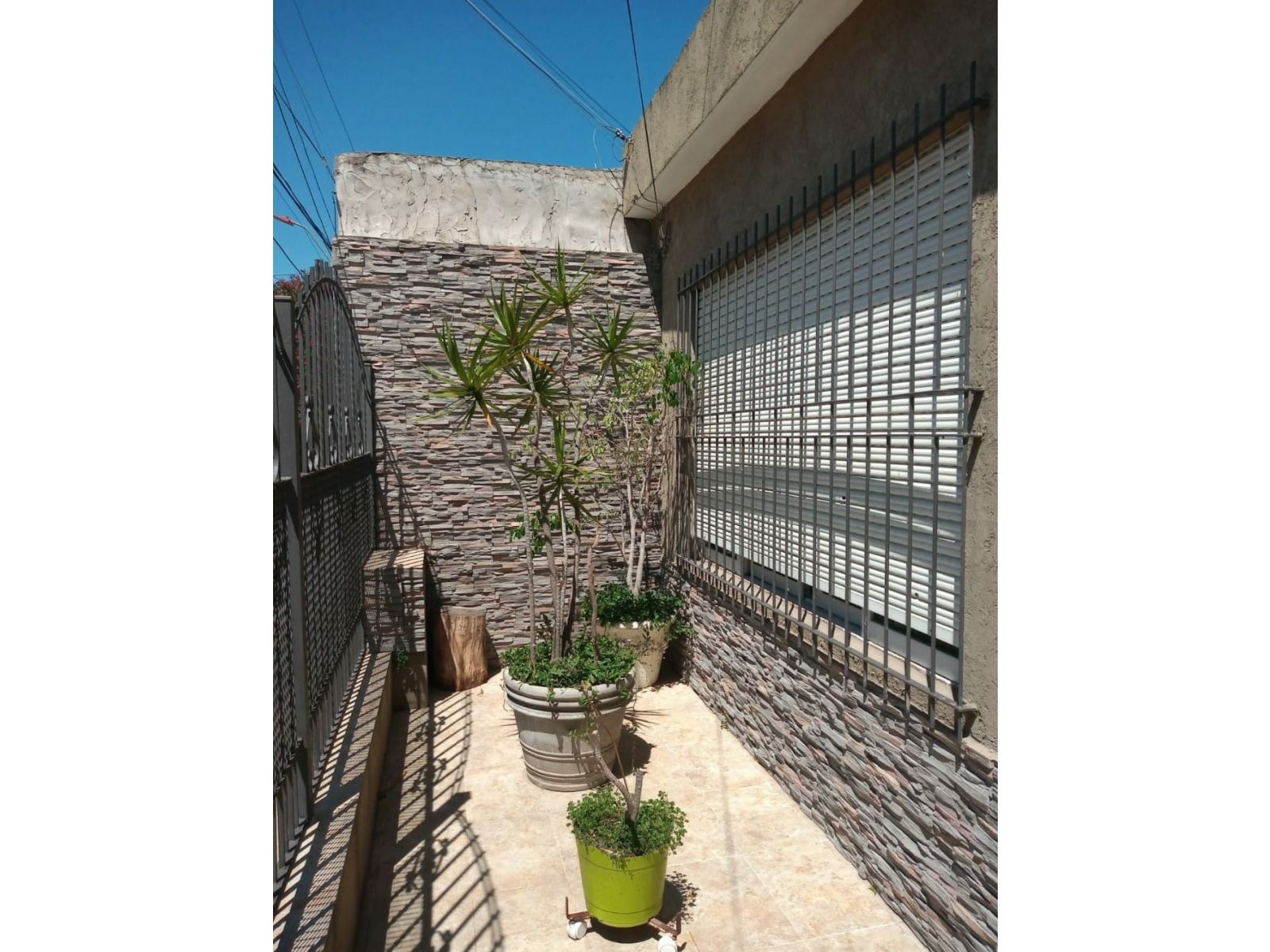 Venta Casa Estilo Americano en Castelar Sur — foto 3
