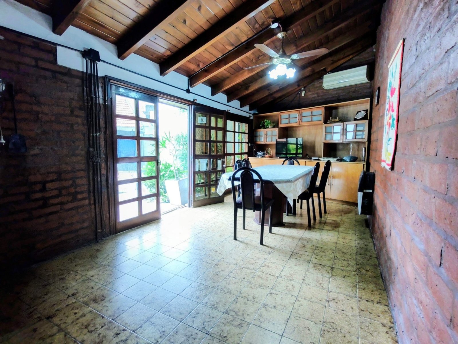 Casa en Venta 5 ambientes en Moron - 41