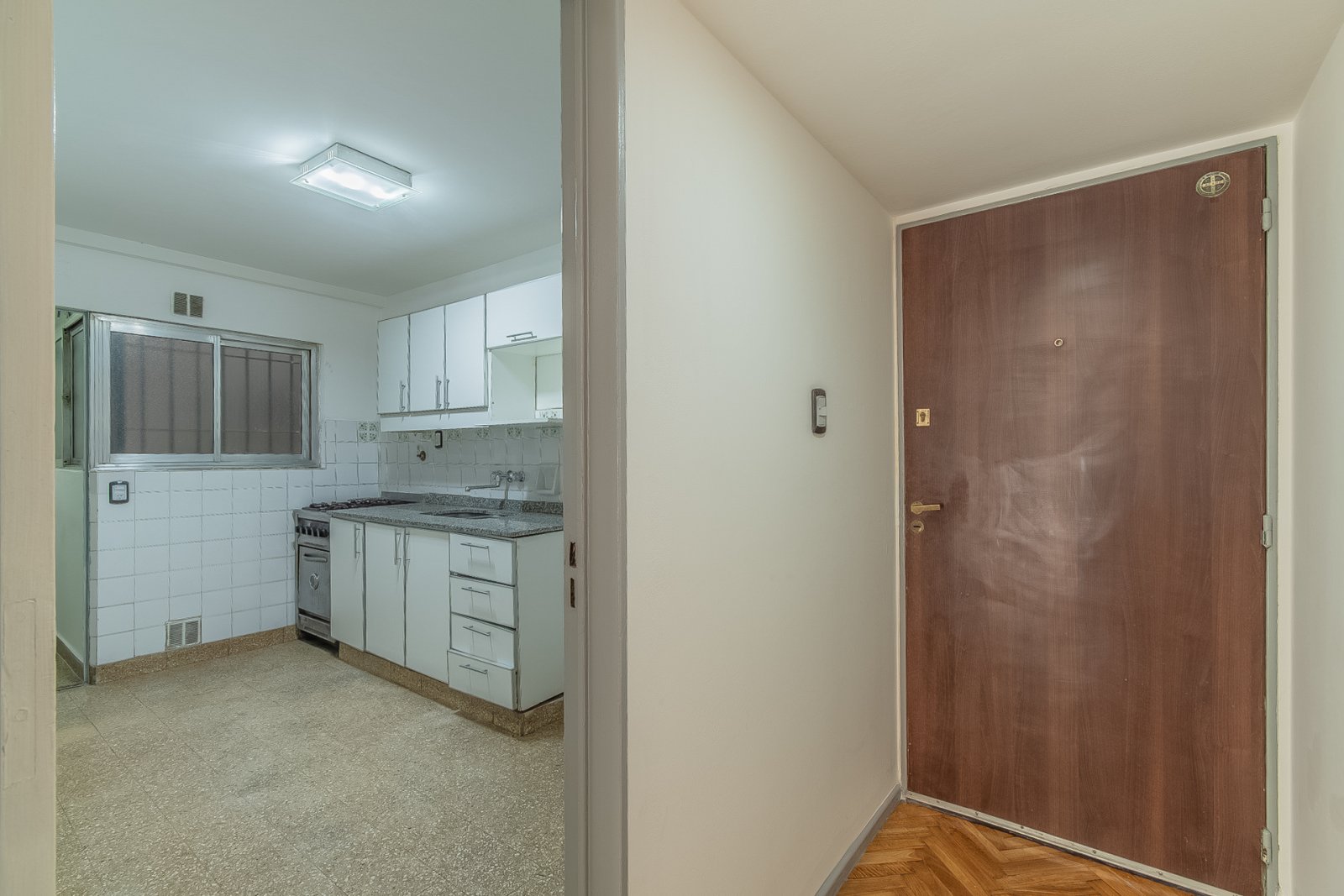 Departamento de 3 Ambientes c/ Dependencia en Caballito Norte - 10