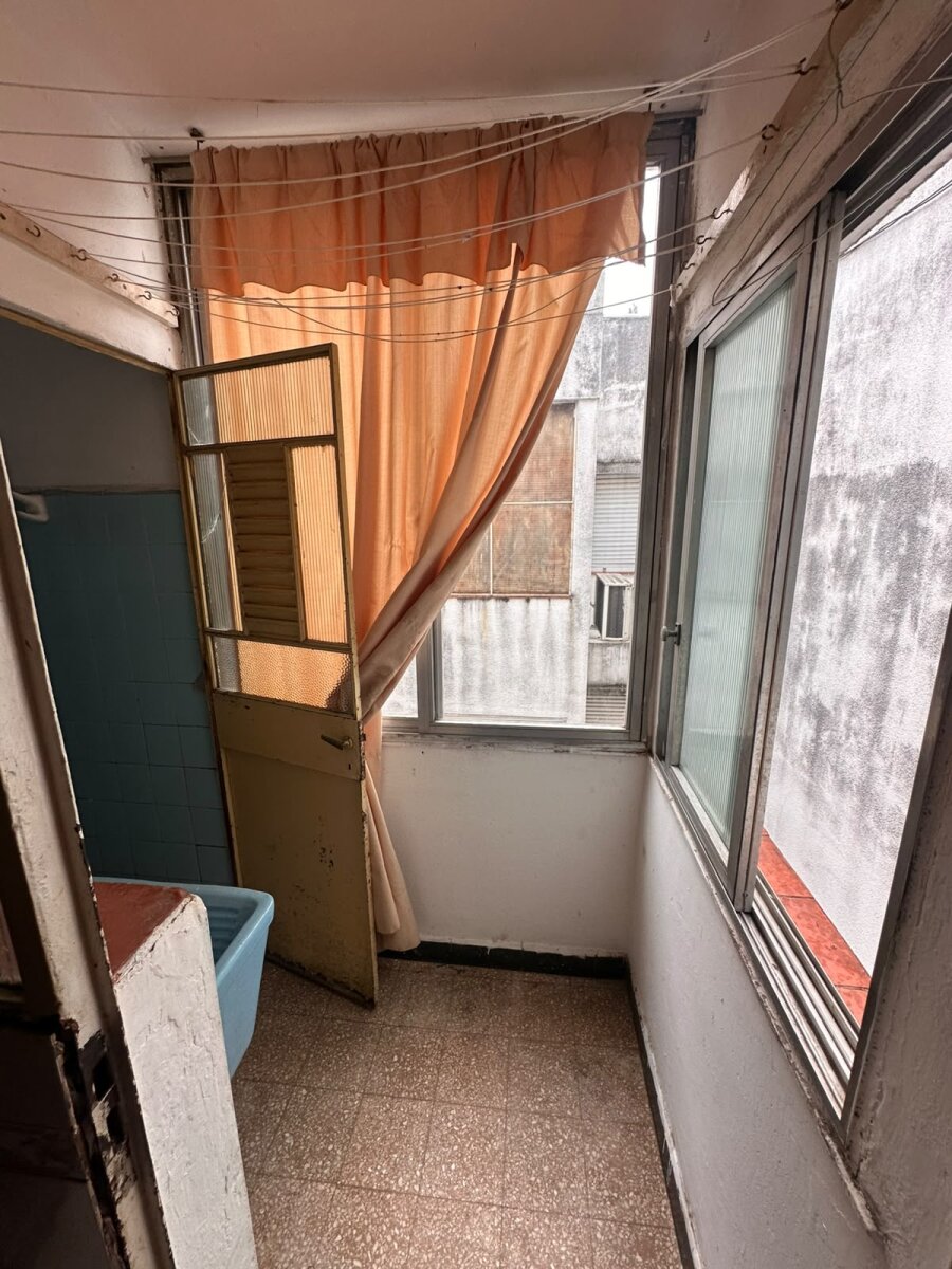 Venta departamento dos dormitorios con cochera. Barrio Pichincha - 21
