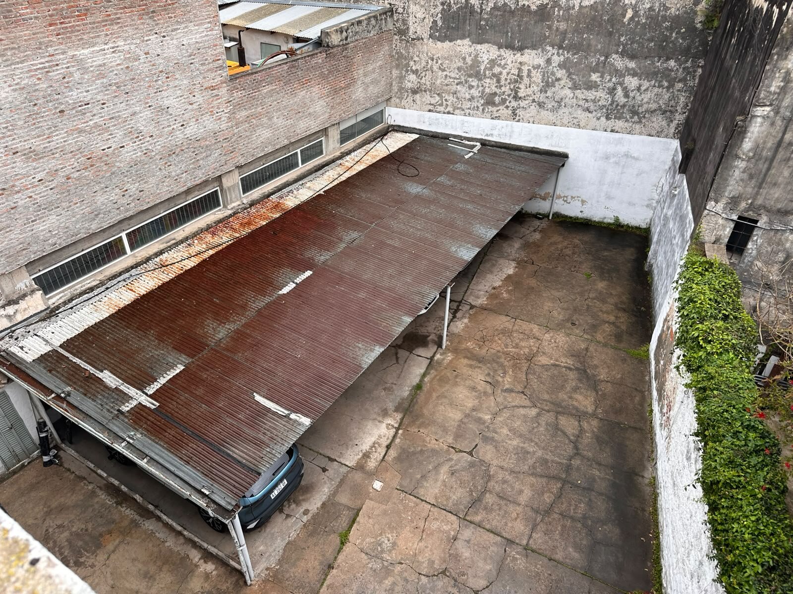 Venta departamento dos dormitorios con cochera. Barrio Pichincha - 27