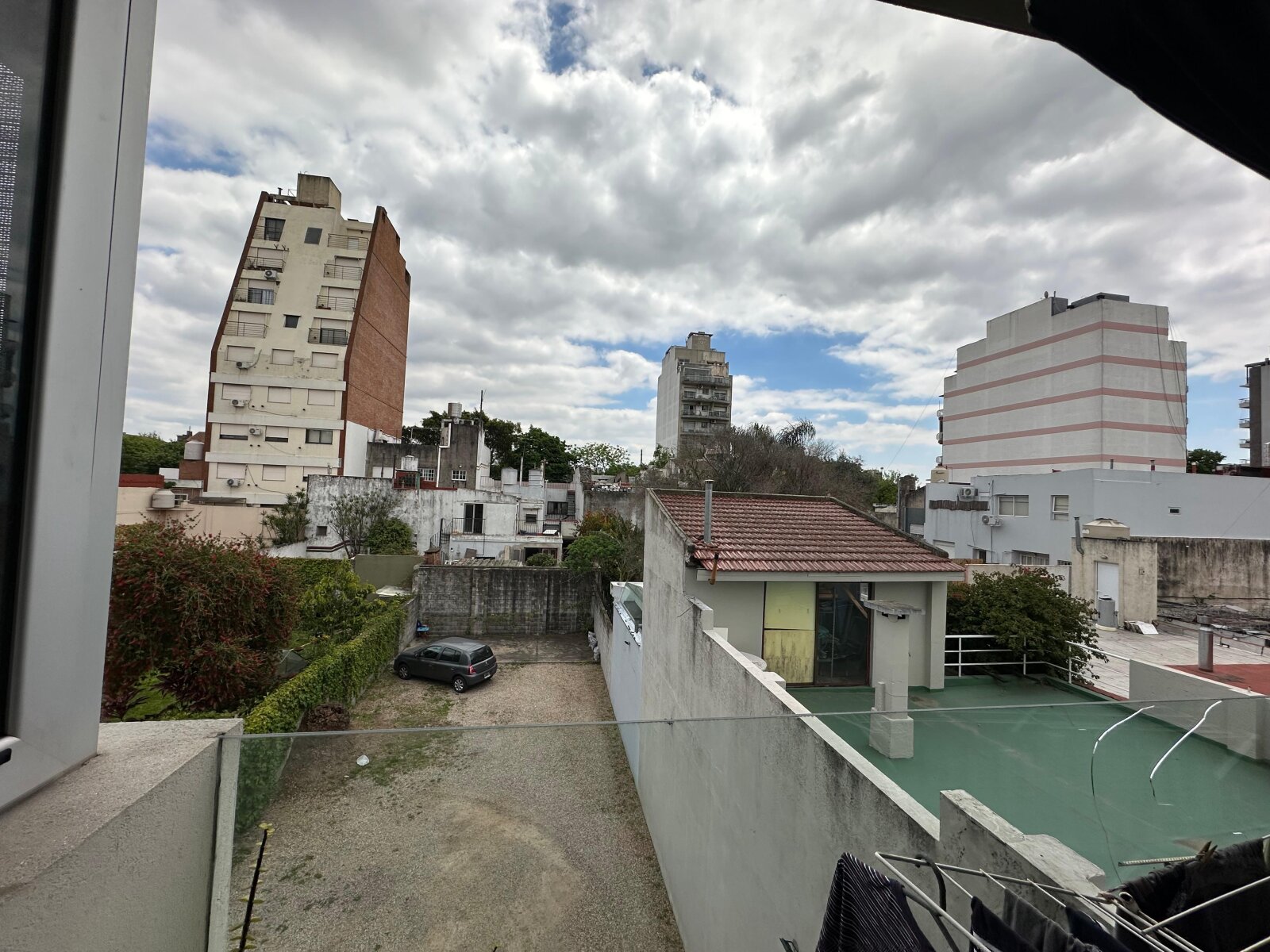 2 AMBIENTES C COCHERA - AGRONOMIA — foto 3