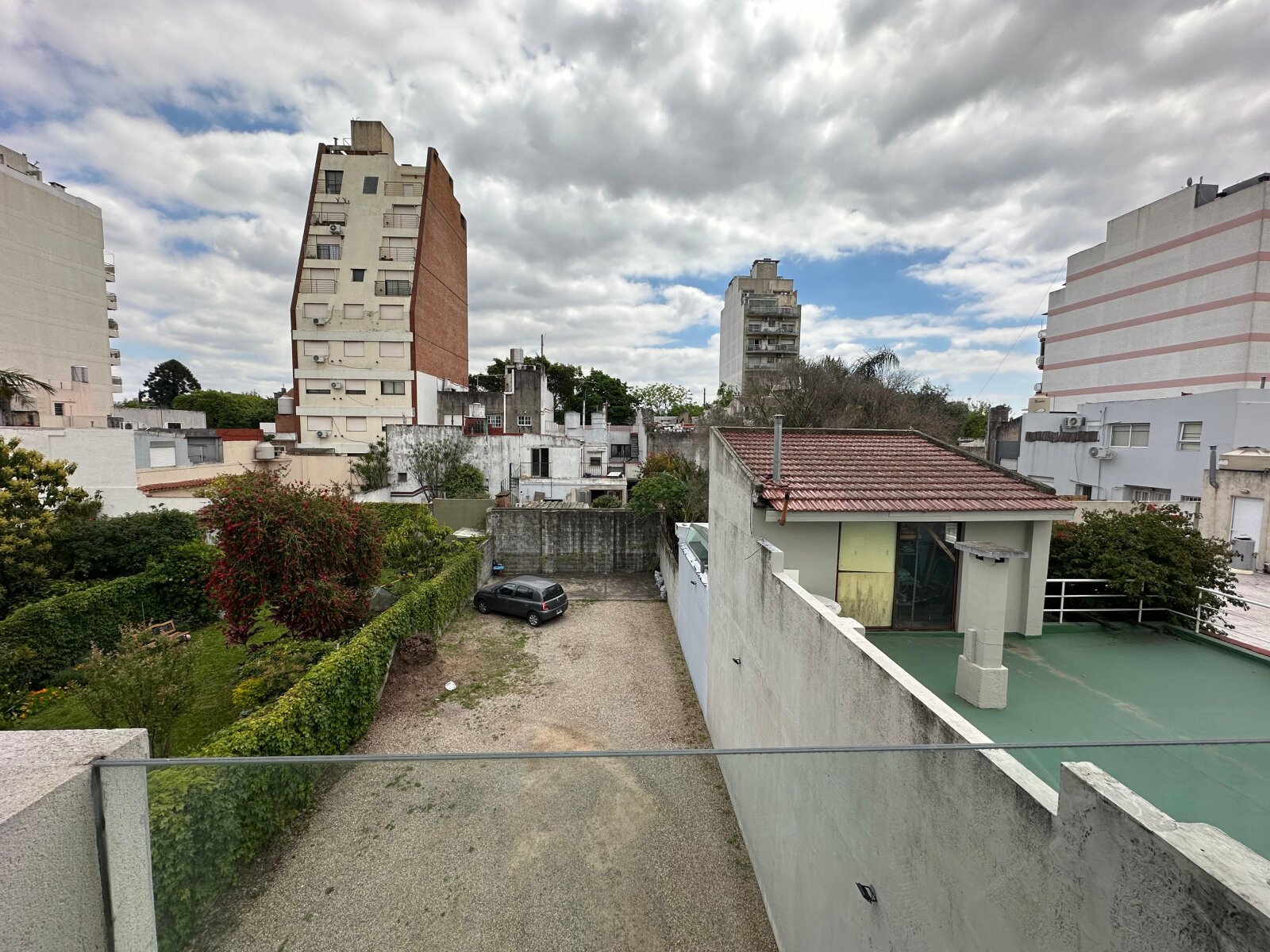 2 AMBIENTES C COCHERA - AGRONOMIA — foto 4