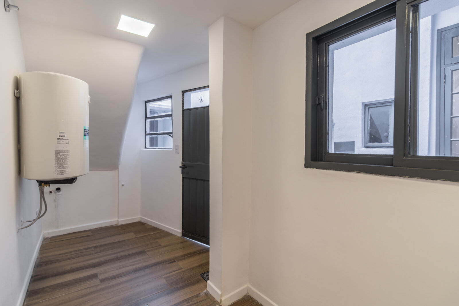 VENTA PH EN CABALLITO. 2 AMBIENTES. REFACCIONADO. PARRILLA. SIN EXP — foto 9